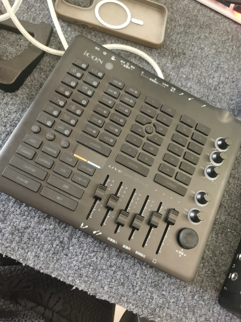 8新 icon/艾肯 二手艾肯手机声卡Live console