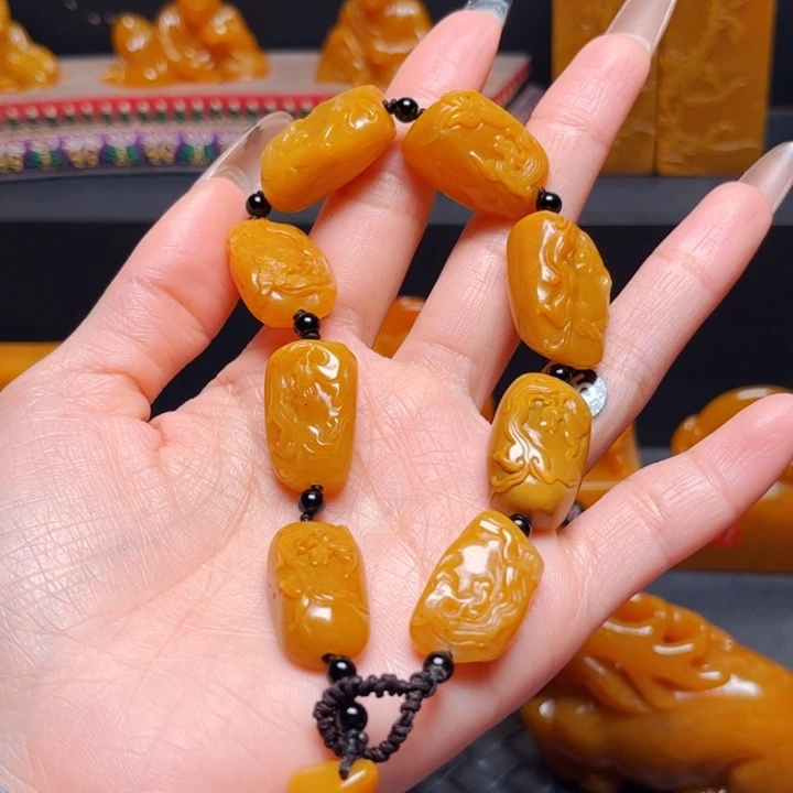 木***夕田黄石石雕石雕石雕