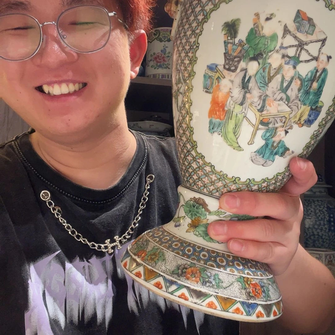 汉****k粉彩开门货没问题瓶子