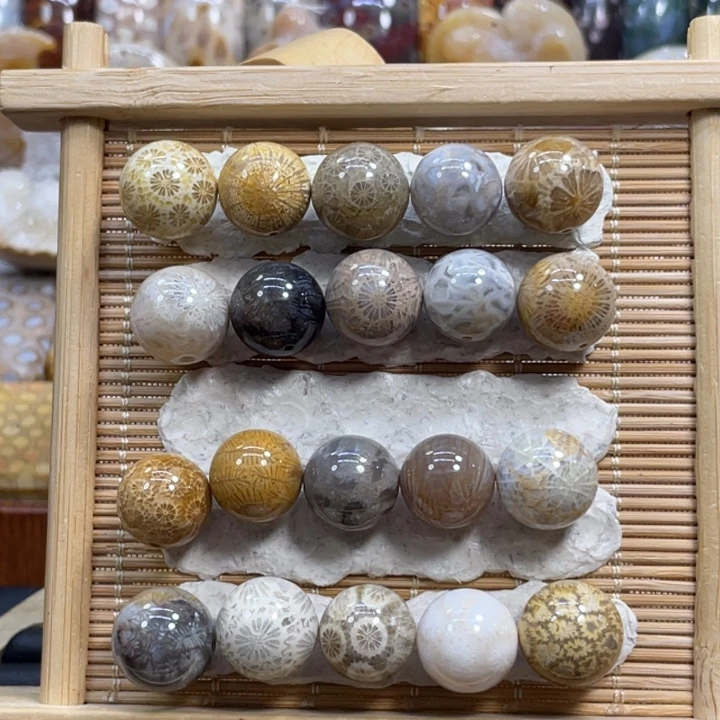 硅化玉未镶嵌颈饰单选30一件
