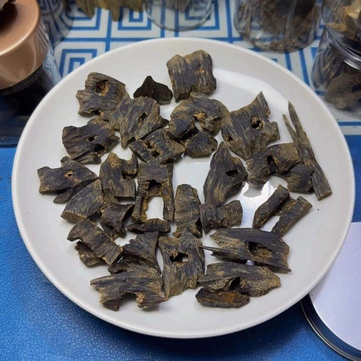 无***刀木沉水虎斑紫奇96克