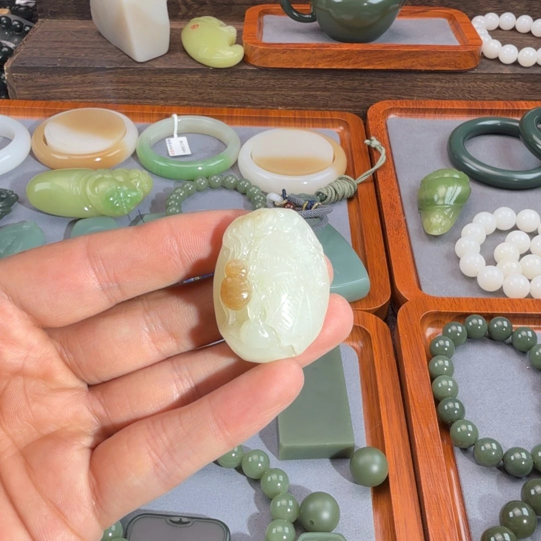 和田玉手链未镶嵌