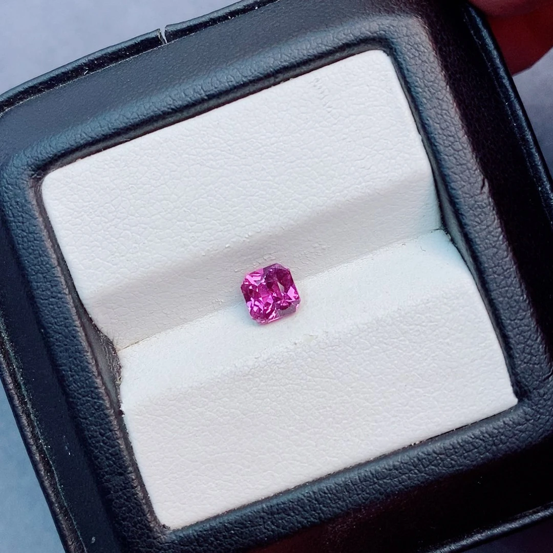 裸石彩色蓝宝石1.1ct 无烧薰衣草