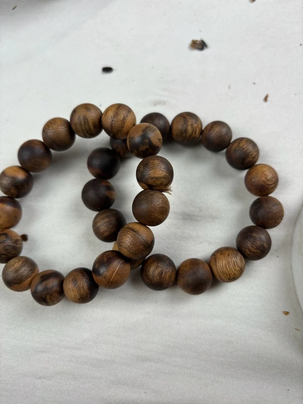 1.4单圈20克多样性发一沉香手串