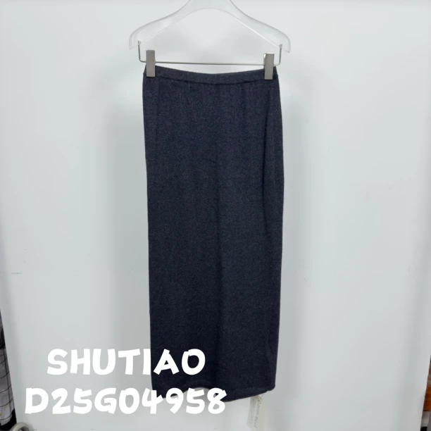 【SHUTIAO】2025夏季：新款小众设计款裙子D25G04958