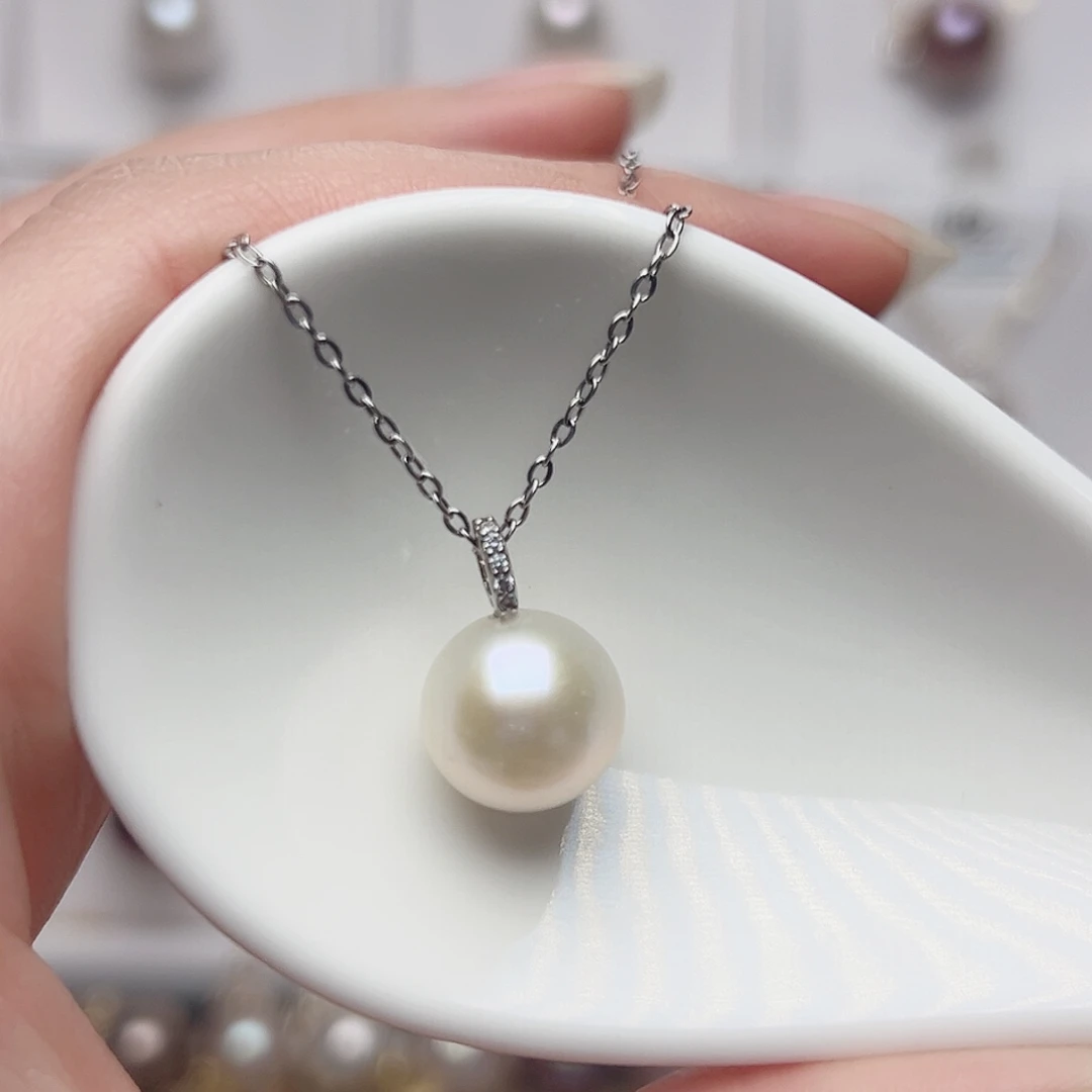 淡水珍珠未镶嵌吊坠(赠链)