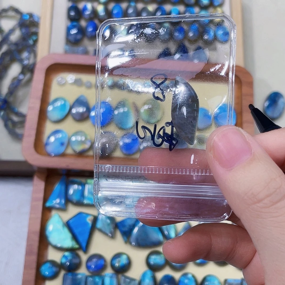 江***来珠宝半成品水晶未镶嵌