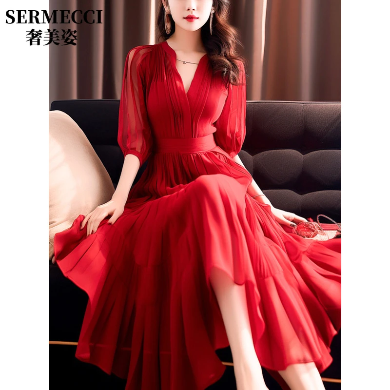 春装女2025年新款复古赫本风红色v领雪纺泡泡袖收腰a字大摆连衣裙
