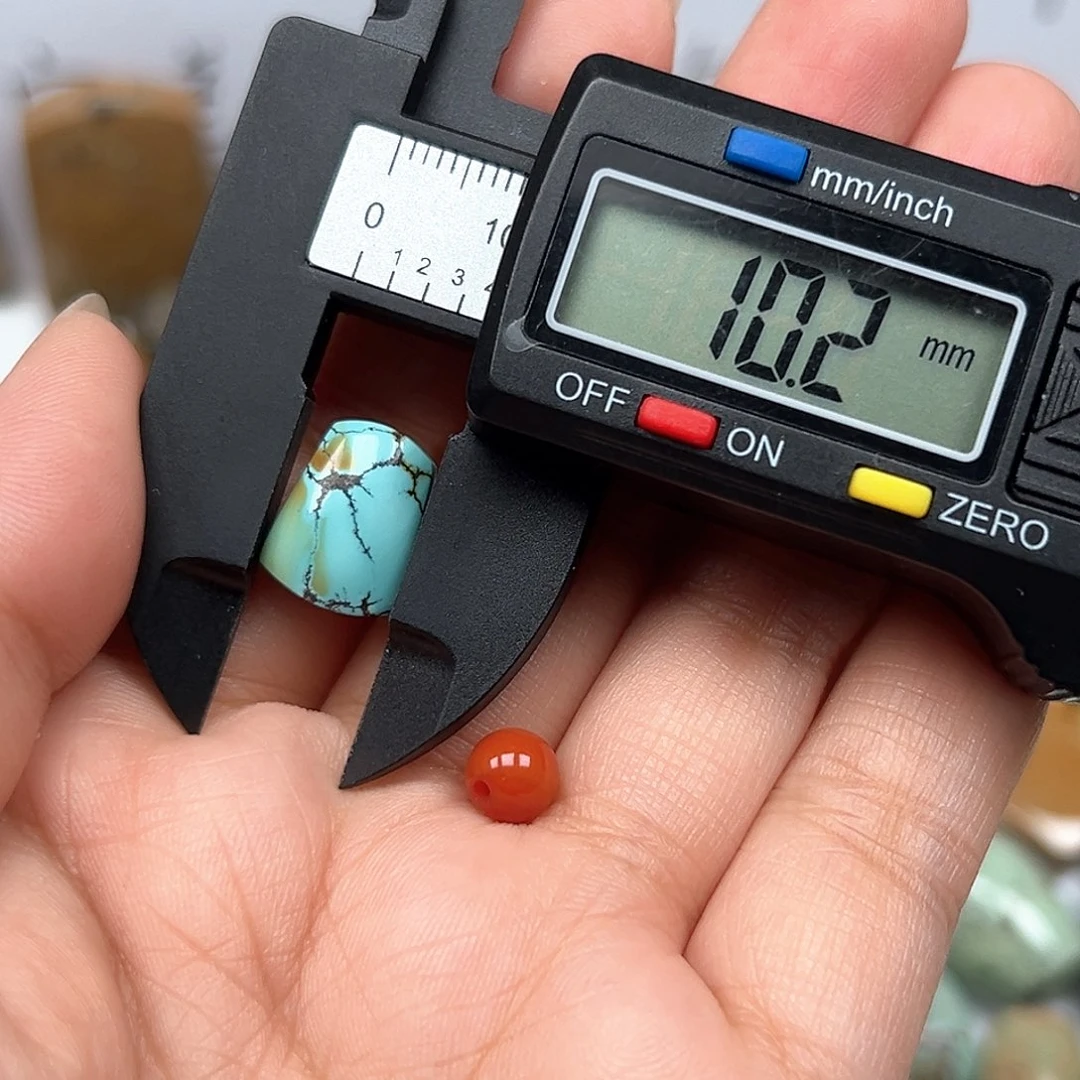 南红玛瑙未镶嵌珠宝奇石