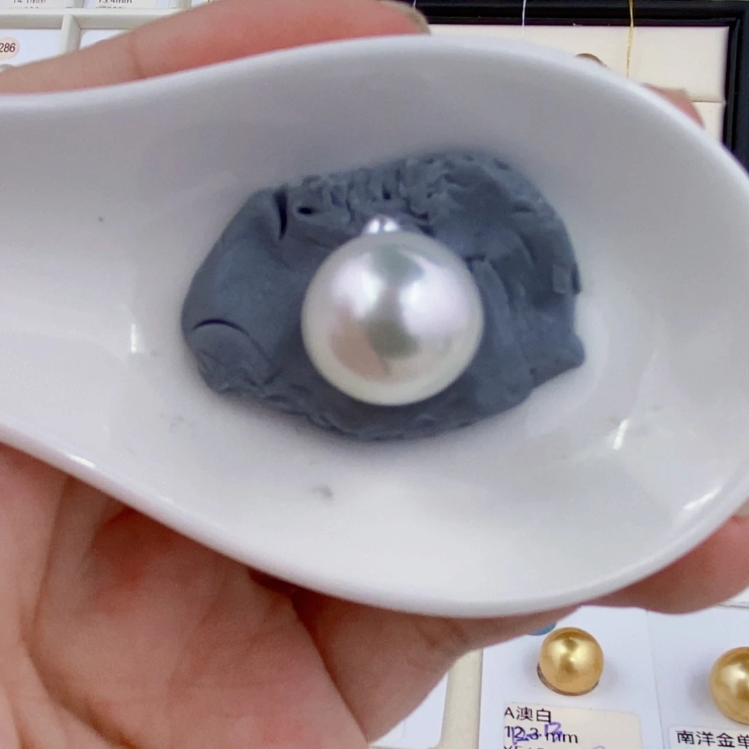 海水珍珠未镶嵌颈饰14-15mm澳白246