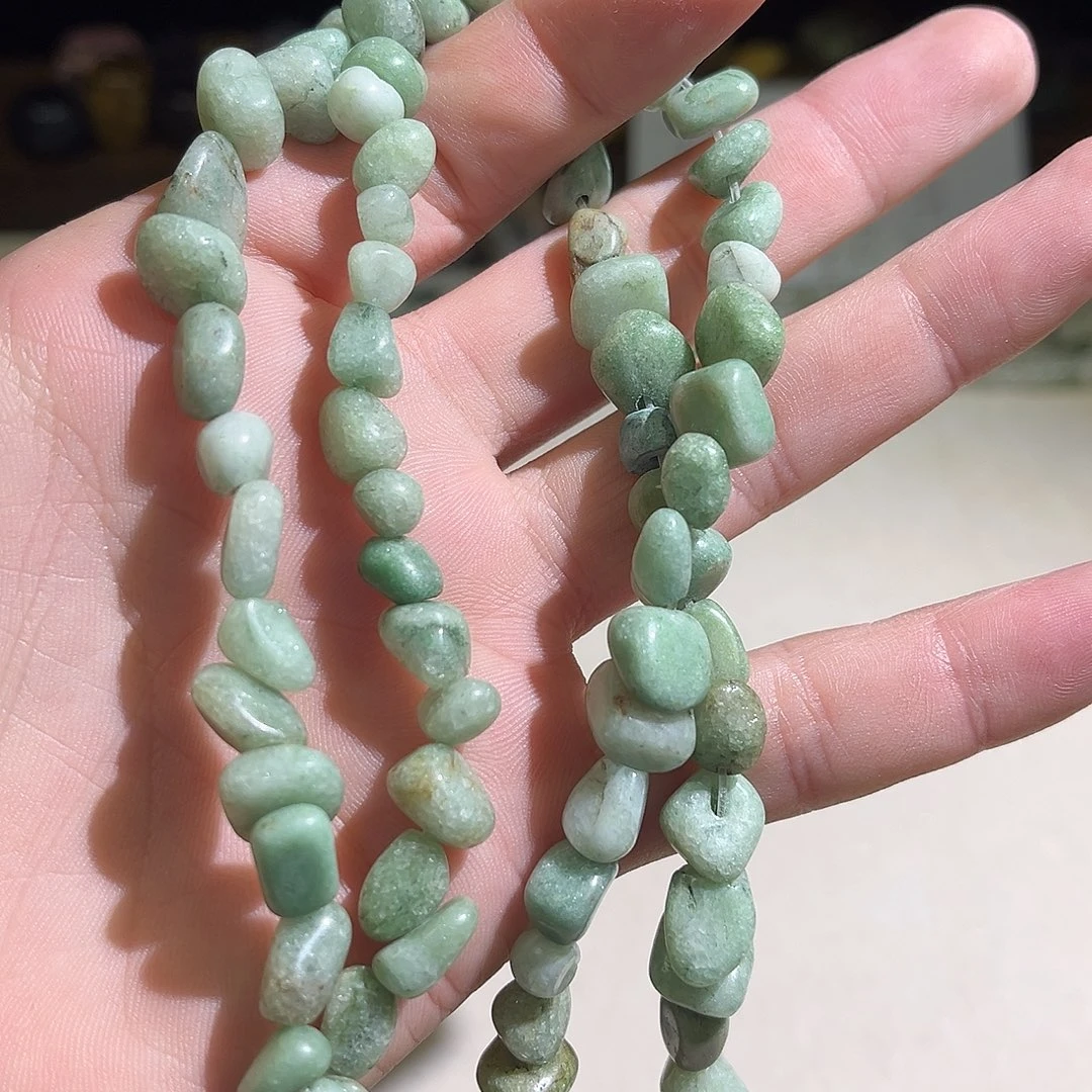 未镶嵌水晶珠宝半成品绿碎石