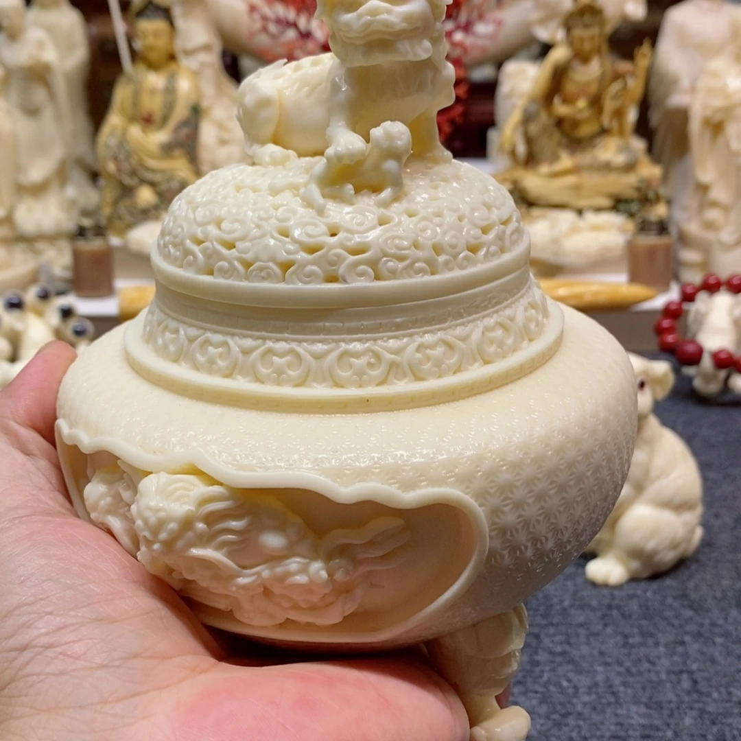 晟***迦三足鼎立香炉摆件工艺品