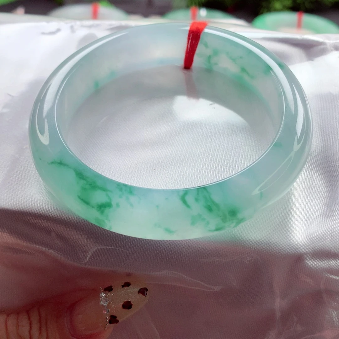 翡翠未镶嵌手镯58.5 冰飘蓝花 冰润细腻 灵