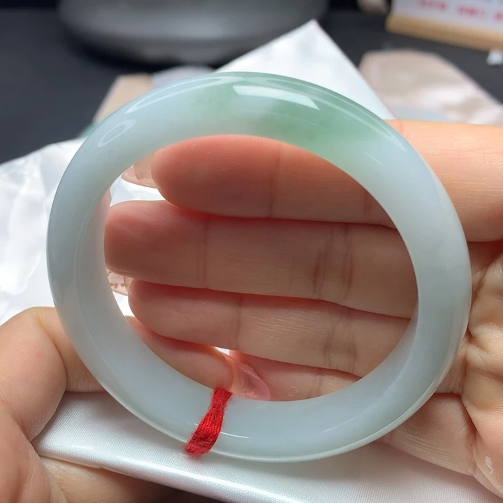 翡翠手镯未镶嵌59596060