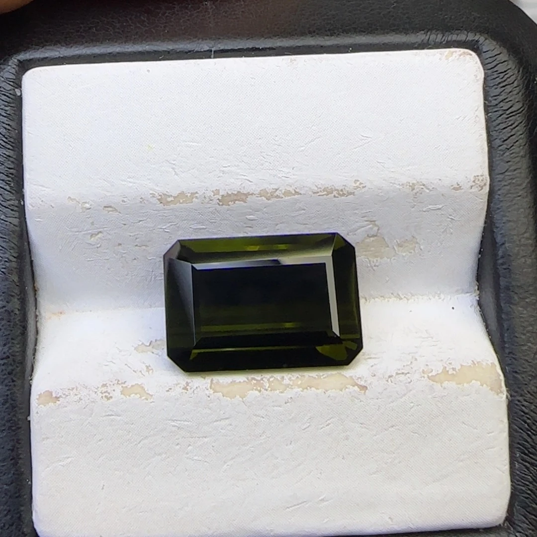 碧玺珠宝半成品未镶嵌天然6.45克拉