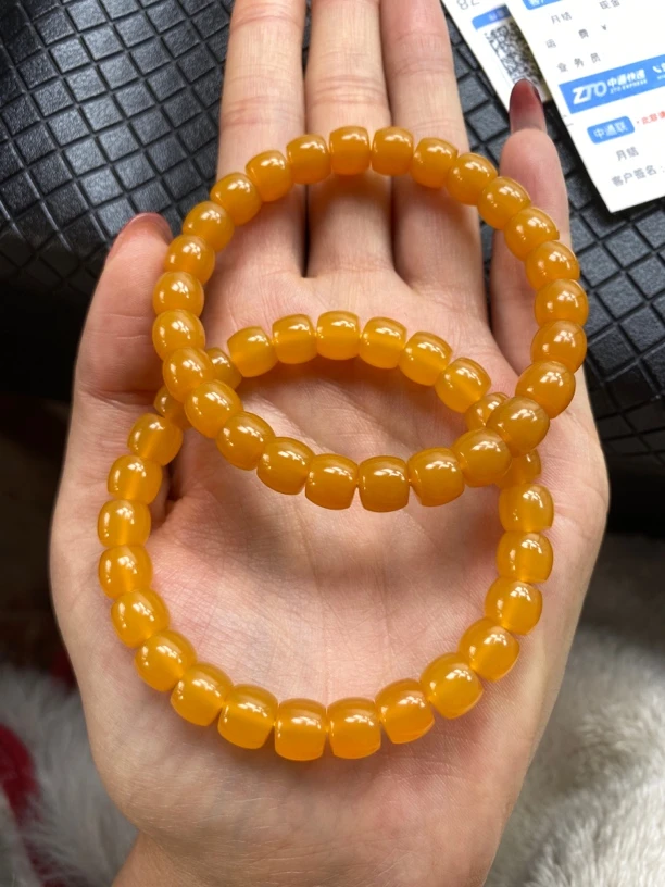 缅黄直切手串，卡8，，多样性发其一