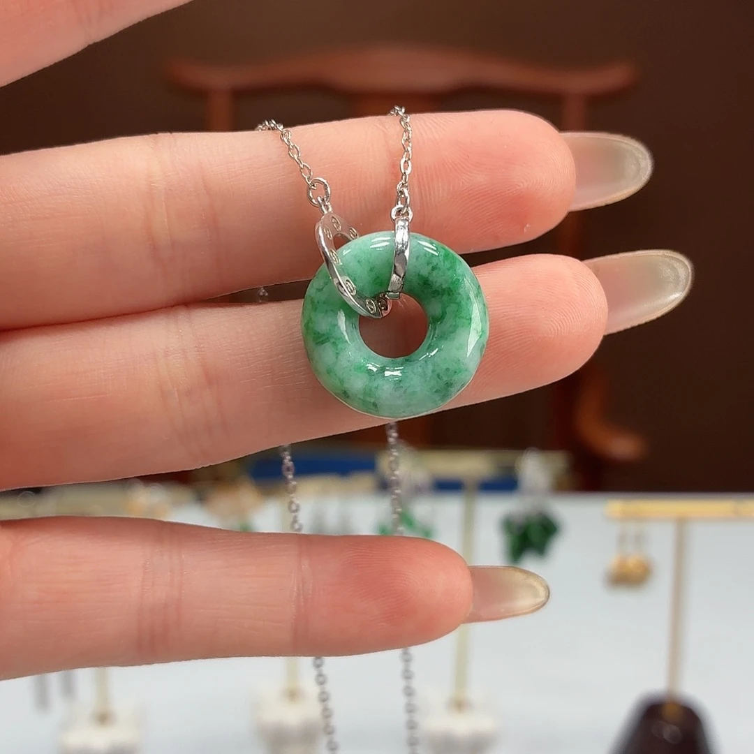 翡翠银S925镶嵌颈饰吊坠
