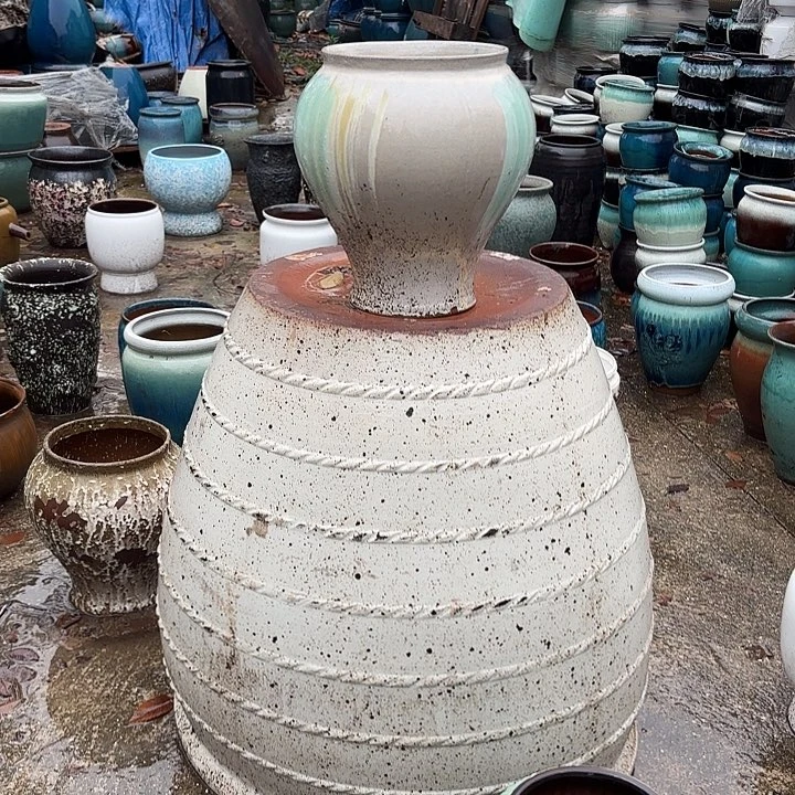 高度28厘米口径18厘米瑕疵