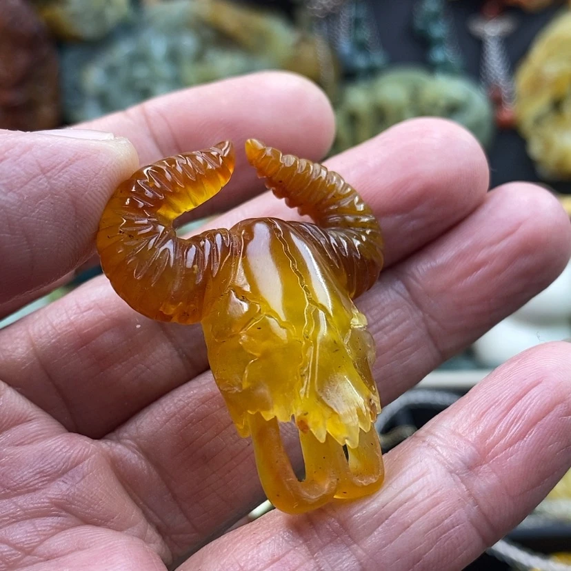 【闪购商品】未镶嵌蛇纹石玉吊坠