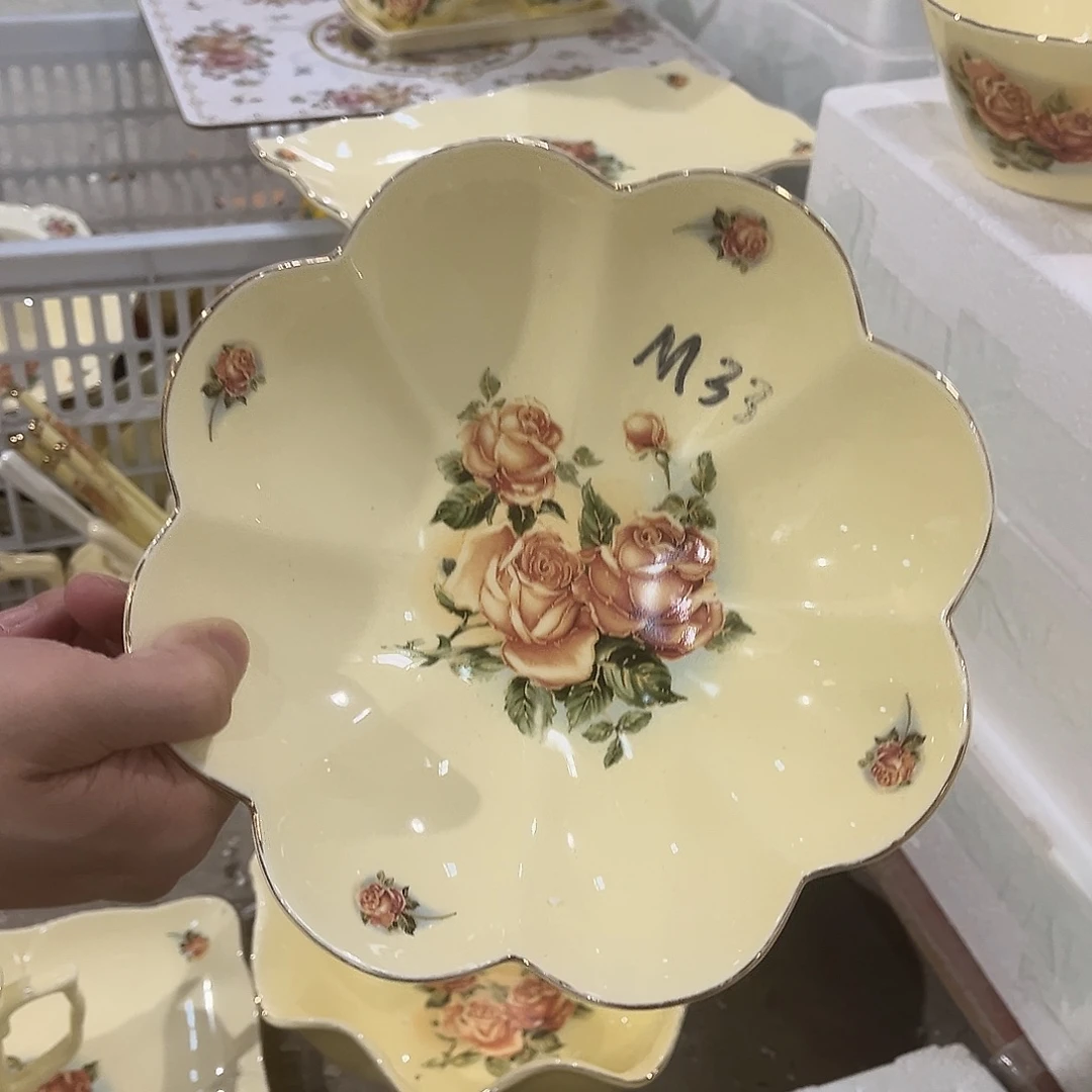 星博陶瓷有限公司2个33