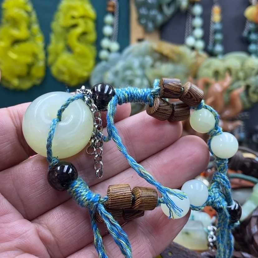 【闪购商品】未镶嵌岫玉手牌