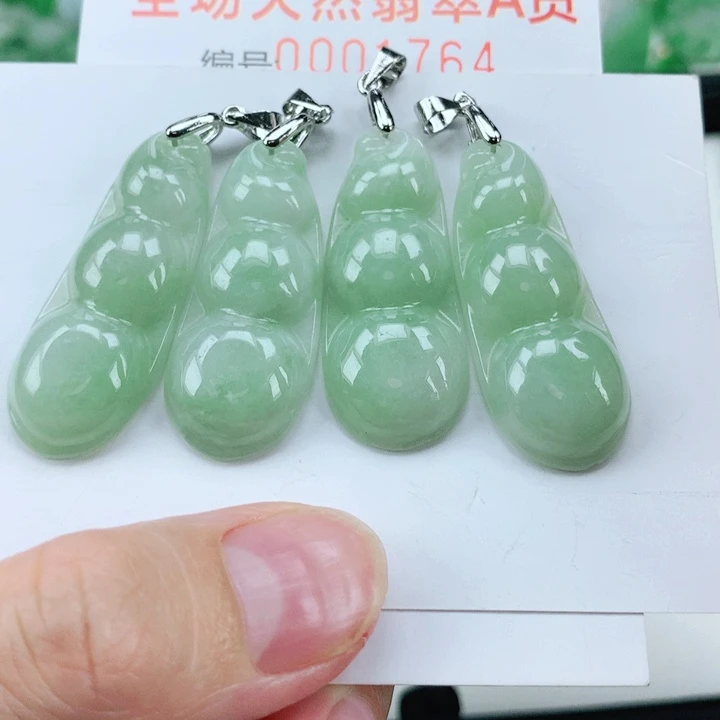 翡翠挂件未镶嵌多样性发其1