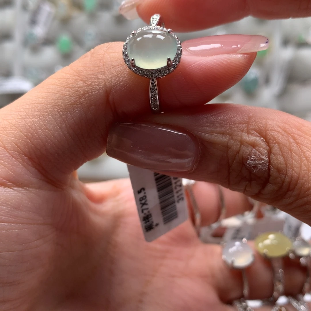 翡翠戒指银S925镶嵌?**?戒指和