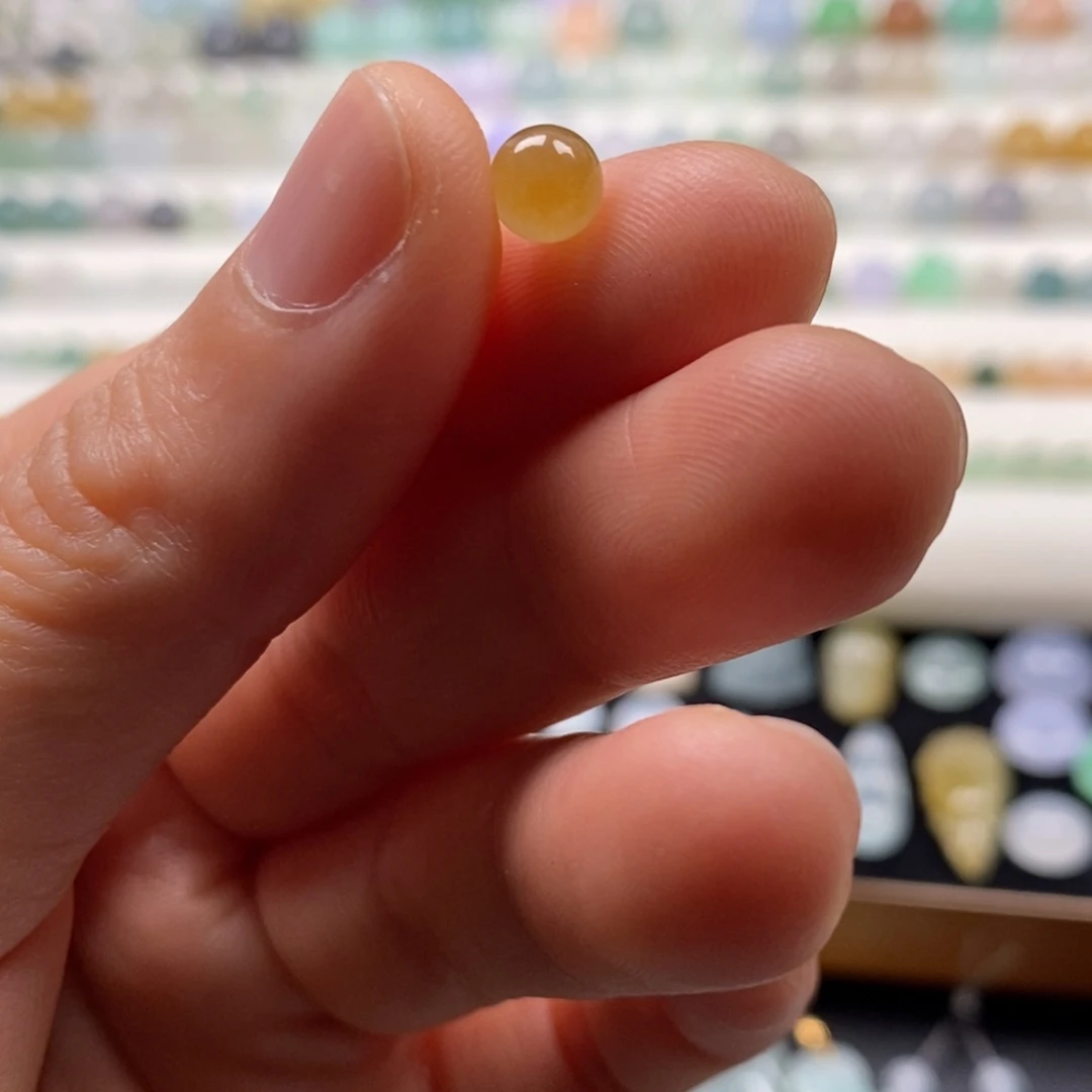 散珠翡翠卡5.7冰黄圆珠