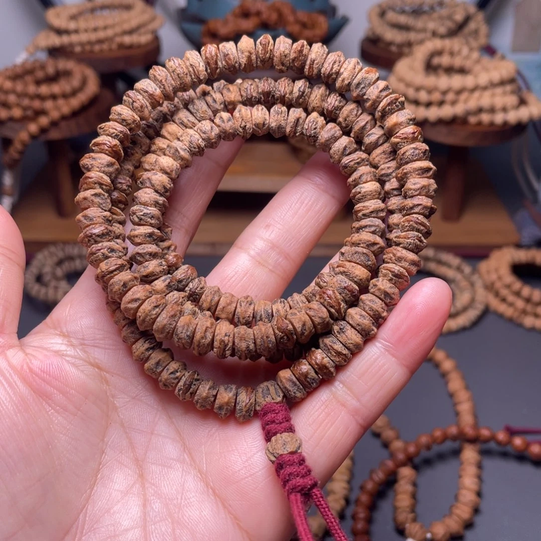 蔡****手串柏香籽/百香籽