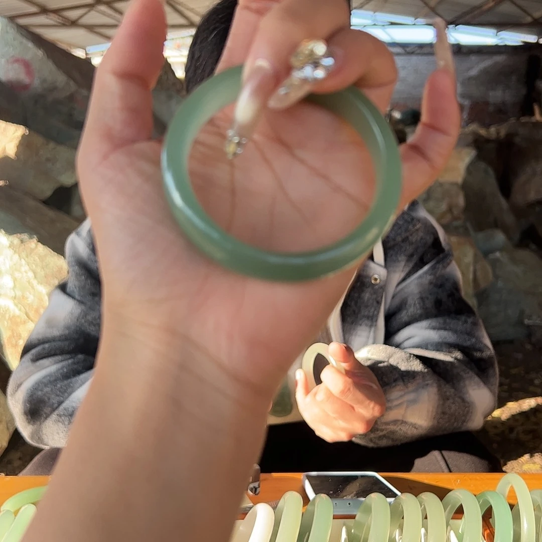 绿东陵冰晴水手镯