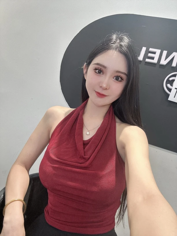 夏季纯欲风荡领挂脖无袖针织吊带时尚高级别致上衣