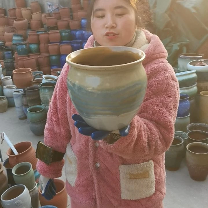 红陶瑕疵一个。。。。