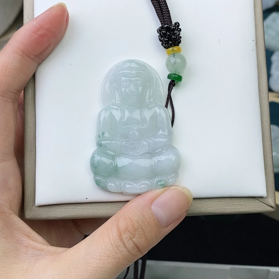 翡翠未镶嵌颈饰观音（开播福利）