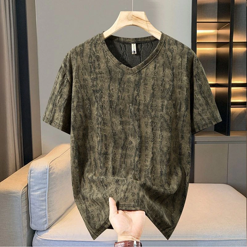 潮胖子大码男士破洞短袖V领扎染时尚休闲宽松显瘦百搭夏季透气T恤