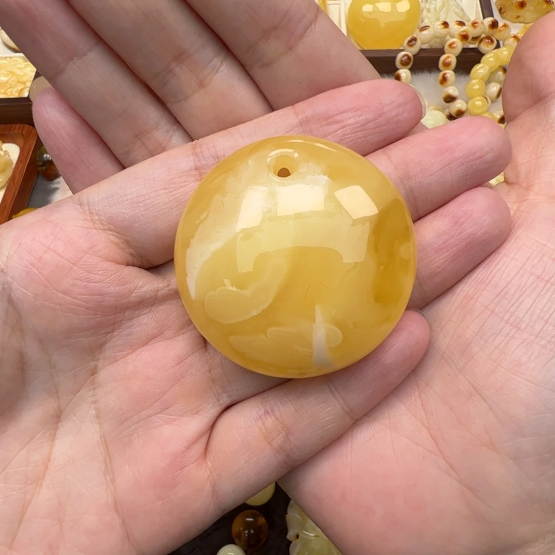 琥珀未镶嵌裸石蜜蜡
