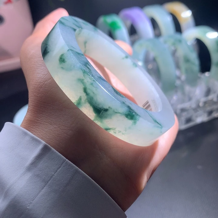未镶嵌翡翠定制翡翠