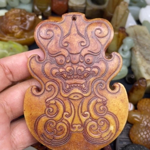 和田玉未镶嵌颈饰51