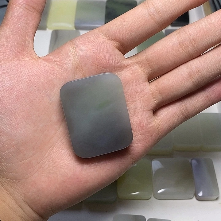 笑***云和田玉未镶嵌颈饰