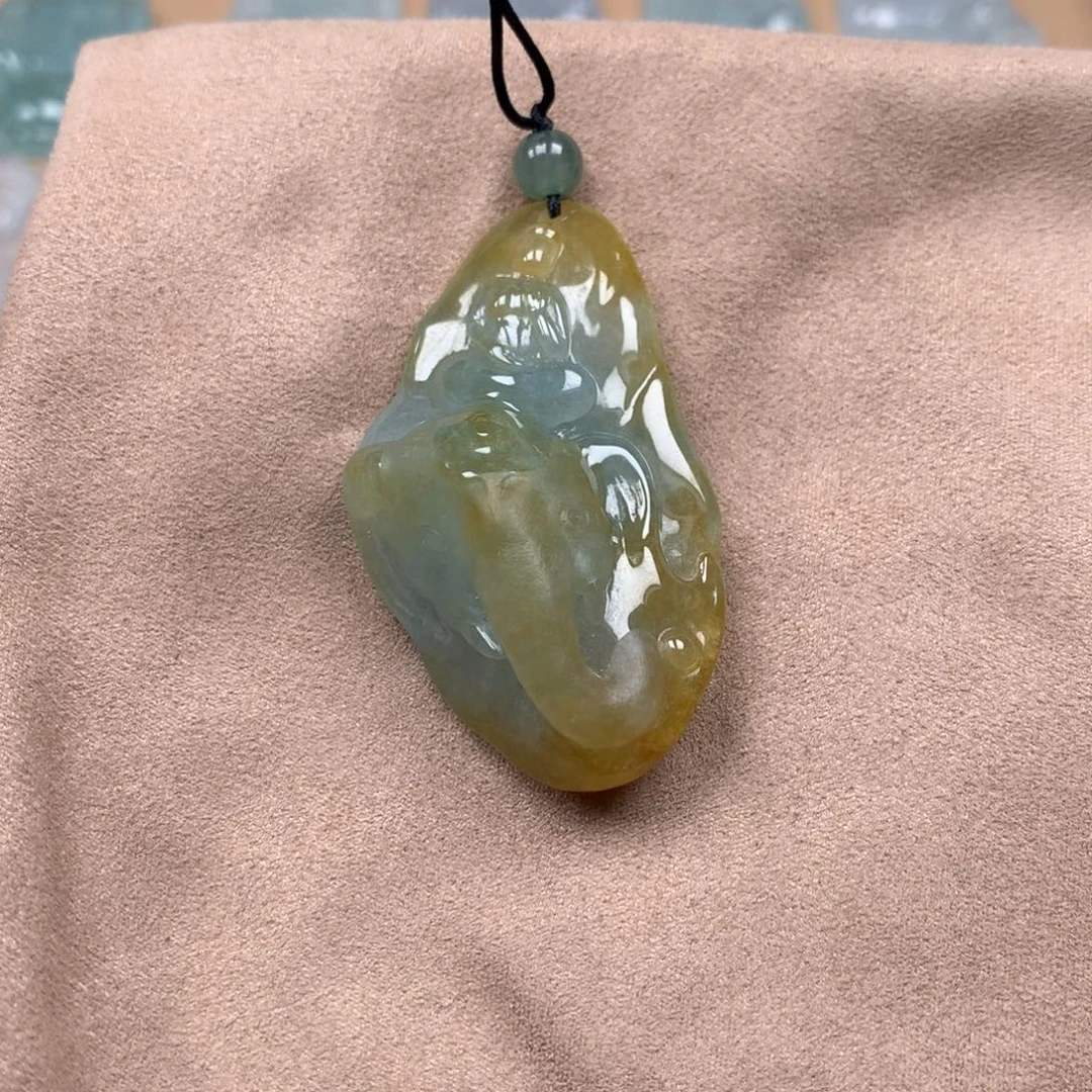 翡翠未镶嵌颈饰缅甸翡翠