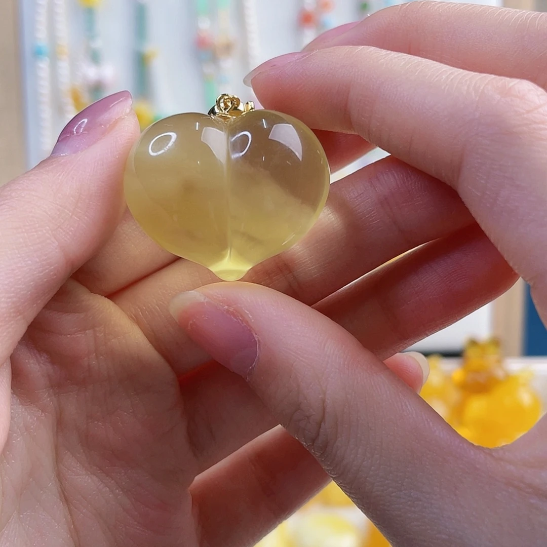 蜜蜡银S925镶嵌裸石蜜蜡吊坠