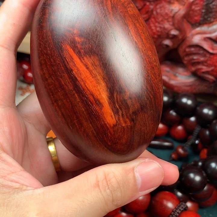 木张*森高品质血檀呱呱来财