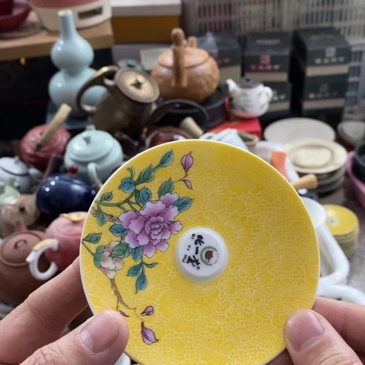 陶瓷艺术品及陶瓷制品