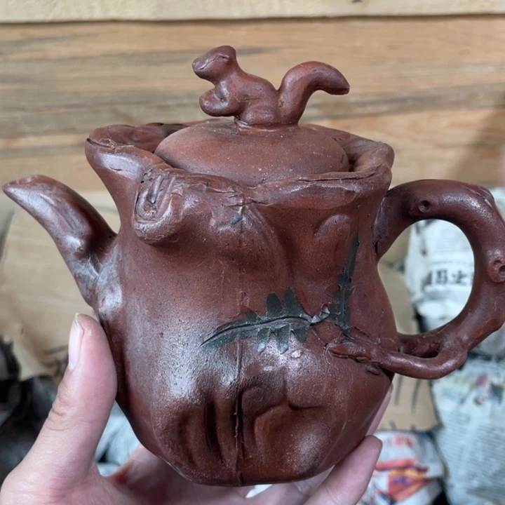 紫砂茶壶老厂紫砂壶一件。