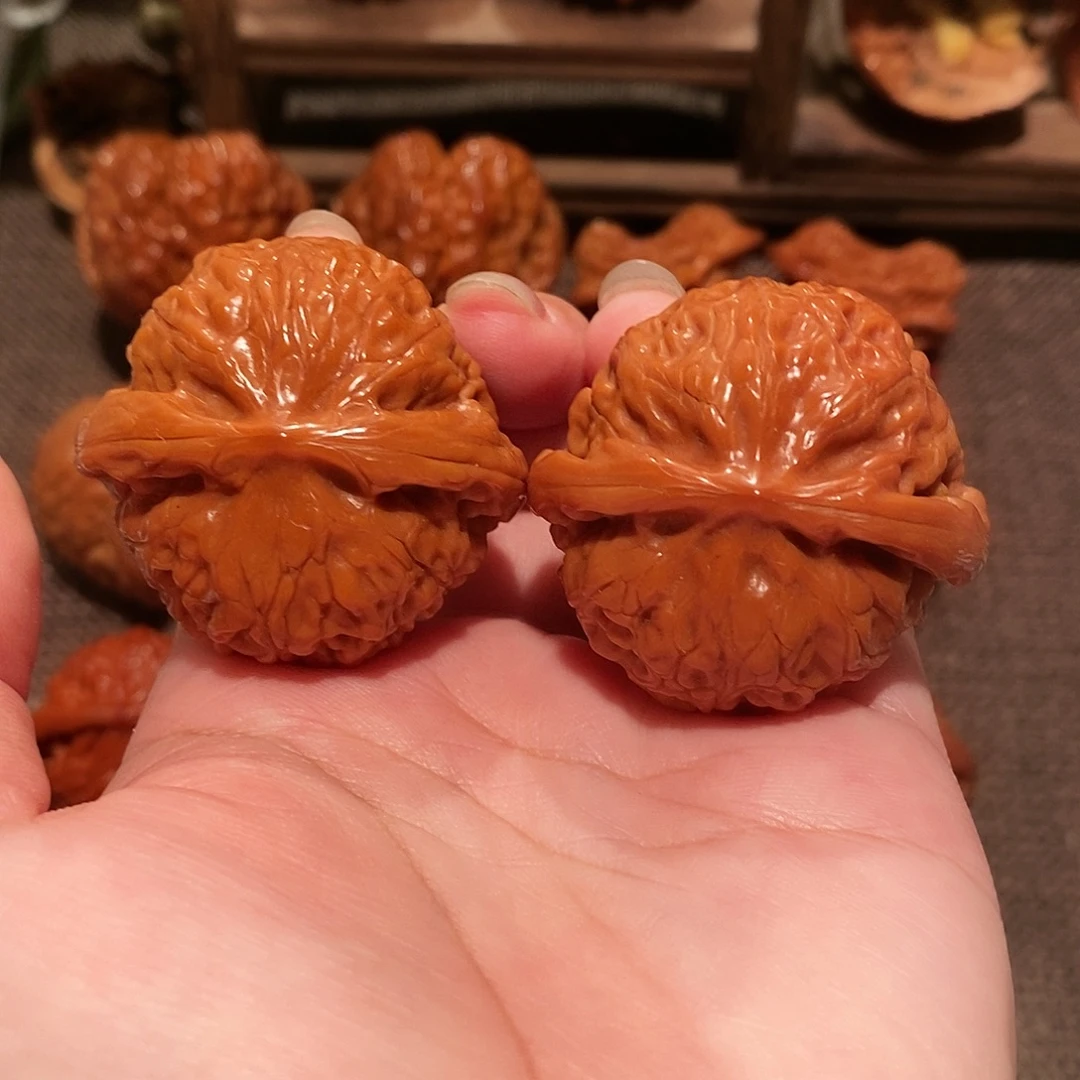 文玩核桃吊坠40宫灯0132