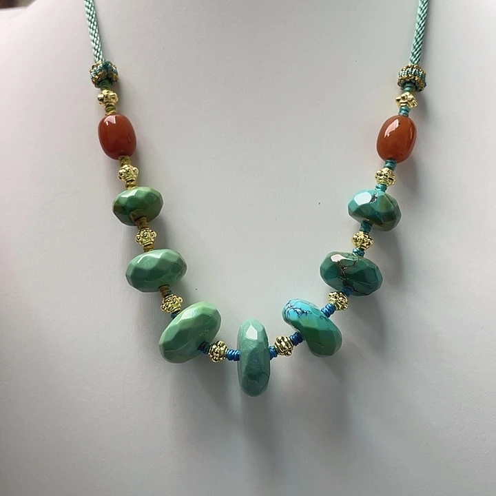 未镶嵌绿松石珠宝奇石