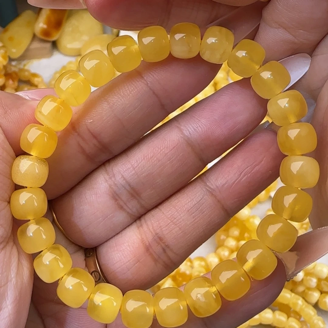 蜜蜡未镶嵌手串鸡油黄老型手串