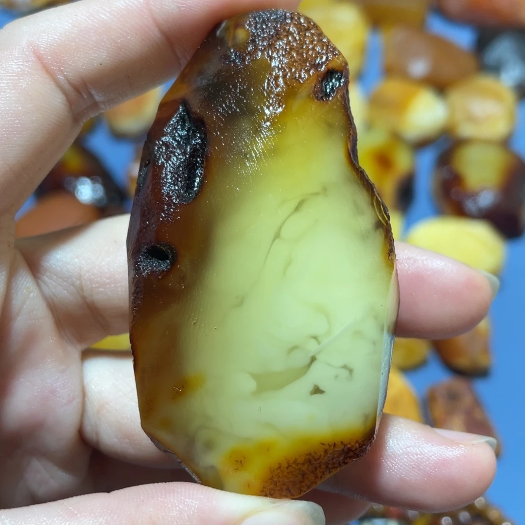 定制蜜蜡未镶嵌随形