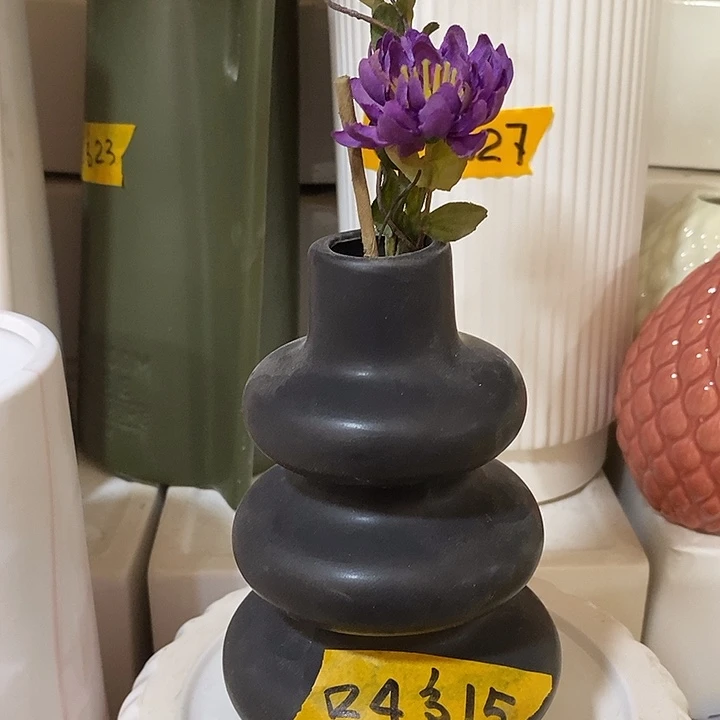 陶瓷花盆有孔 瑕疵介意勿拍