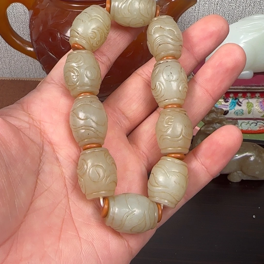 散***人非常精美的脖挂件