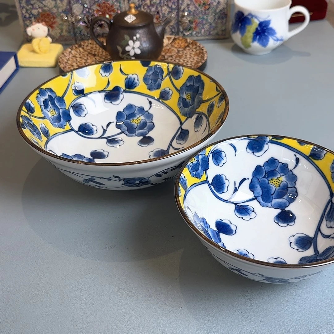 茶盏在这部影片当中扮演角